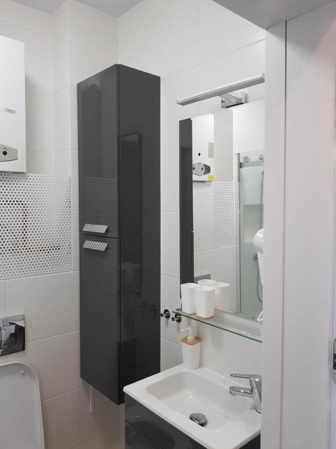 Apartament Dworcowa 100 M Do Pkp Kołobrzeg Esterno foto